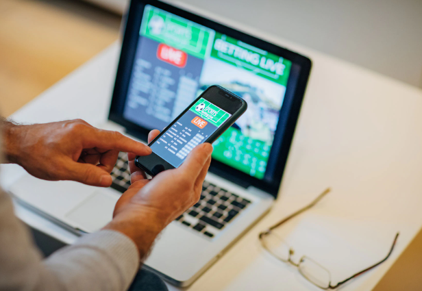 discover how to choose the best online bookmaker with our comprehensive guide, covering key factors like odds, bonuses, security, and user experience.