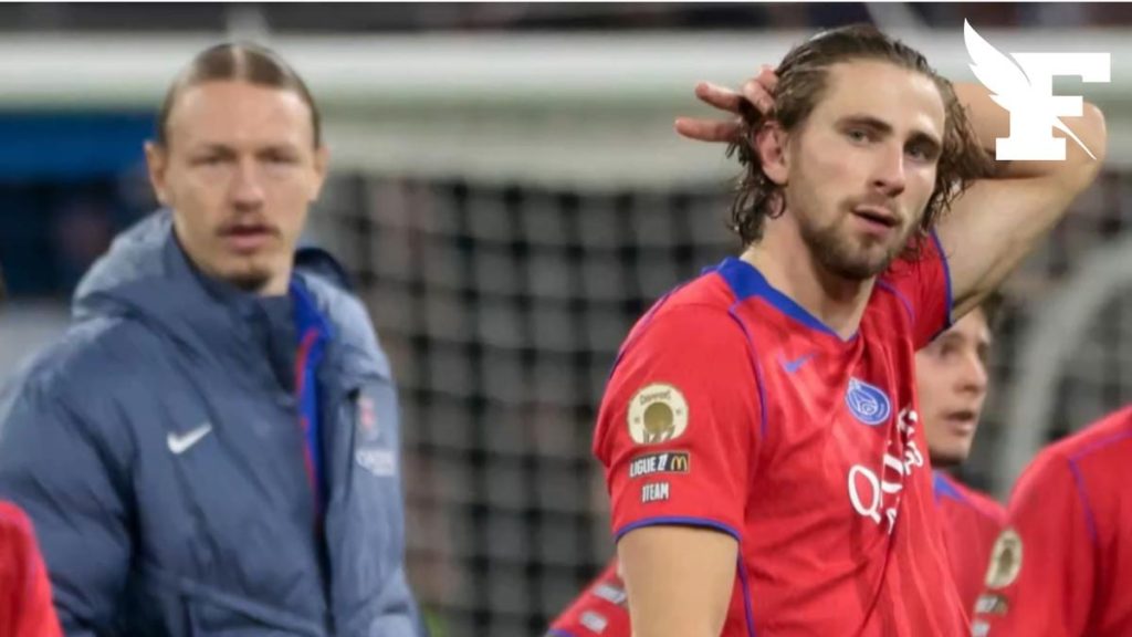 zabarnyi postpones congratulating safonov, highlighting unexpected dynamics in their interaction.