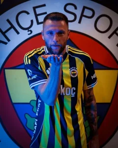 fenerbahçe targets a strategic transfer inspired by psg's acquisition of skriniar, aiming to strengthen their squad with a high-impact signing.