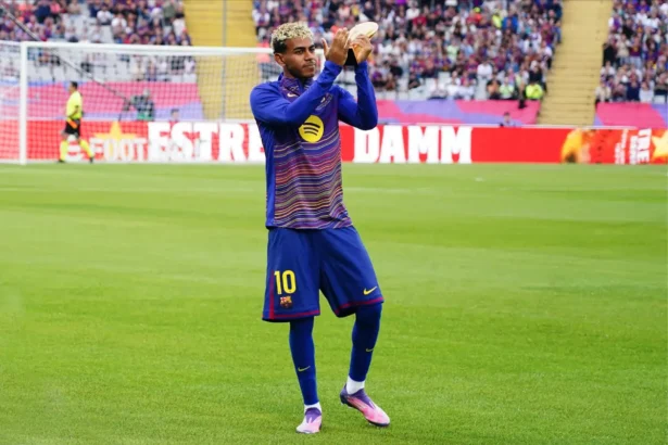 barça's laporta confirms a €250 million bid from psg for young talent lamine yamal, highlighting a major transfer move in european football.