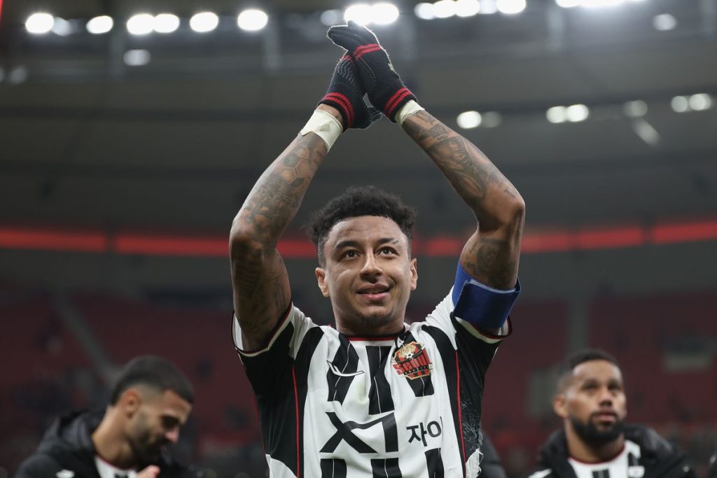 jesse lingard builds new connections and opportunities in brazil, exploring fresh partnerships and expanding his career horizons.