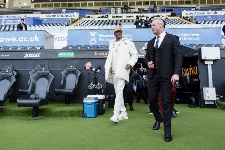 discover the best moments from snoop dogg's unforgettable debut performance in swansea, featuring highlights and fan reactions.