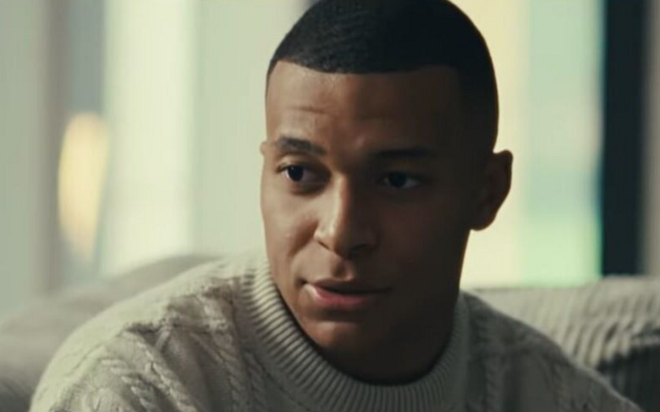 kurzawa hints at exciting news involving mbappé, sparking anticipation among fans.